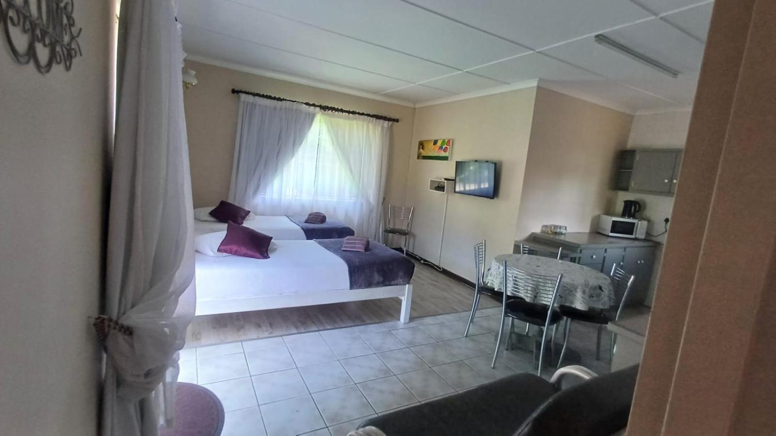 Ceelee'S Place Bloemfontein Zewnętrze zdjęcie